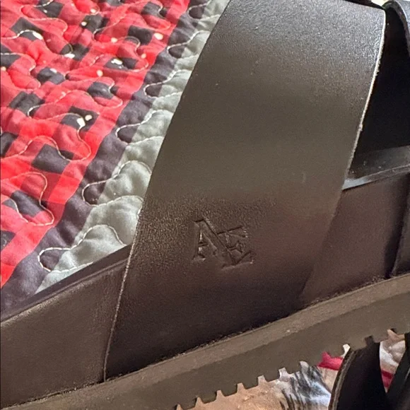 Allen Edmonds Black Men's Leather Sandals - Picture 13 of 13